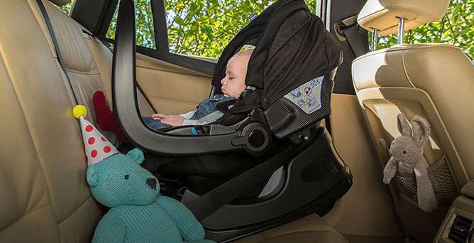 CHMMY Organisateur Voiture accessoire voiture interieur 40 x 60 cm  Organisateur Voiture Enfant rangement voiture pour iPad 10 Pouces, 8 Poches  Rangement de Jouets pour Enfants : : Bébé et Puériculture